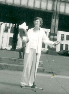 poet reading at Bank Street